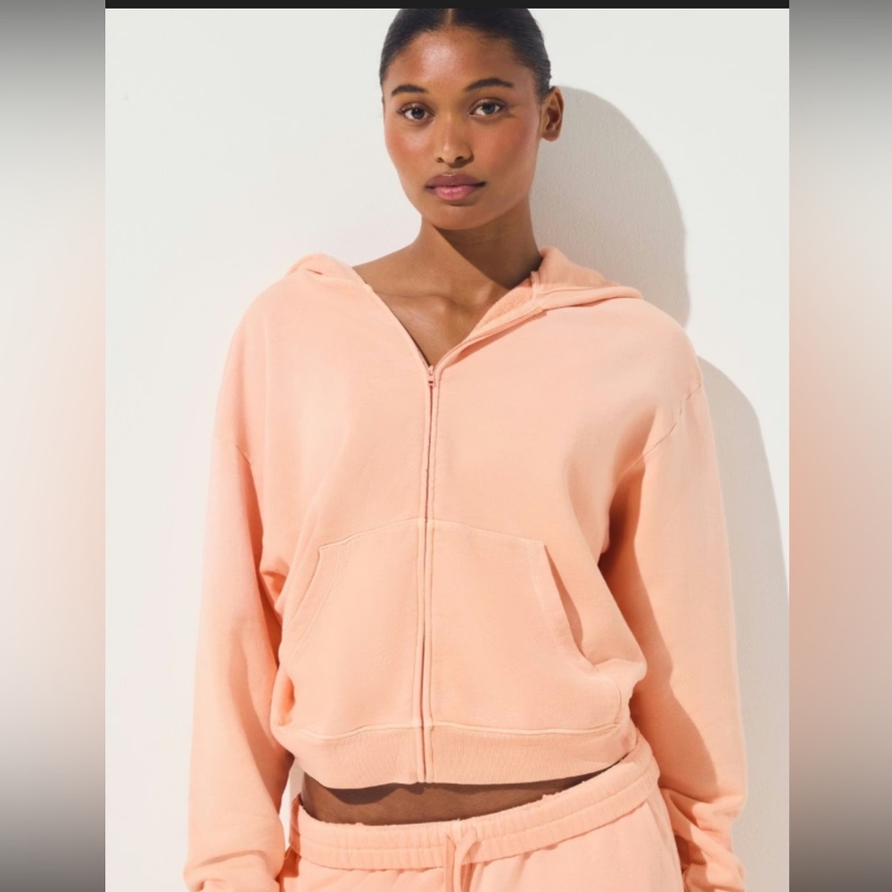 Skims zip up hoodie